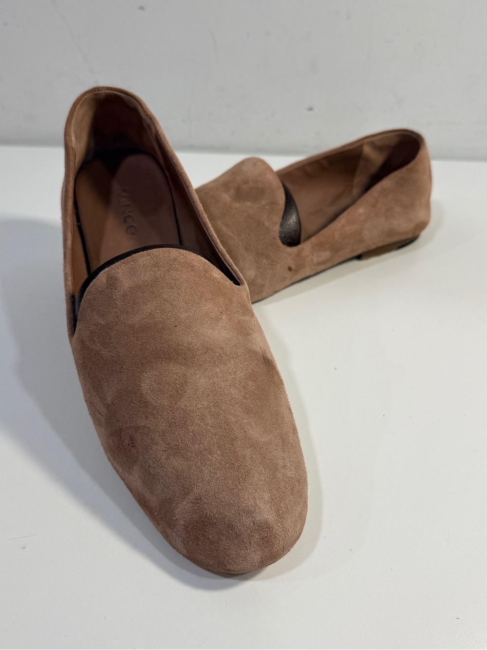 Vince Milo Suede Leather Slip On Flats Loafer Shoes in Hydrangea R$250 Size 7.5M